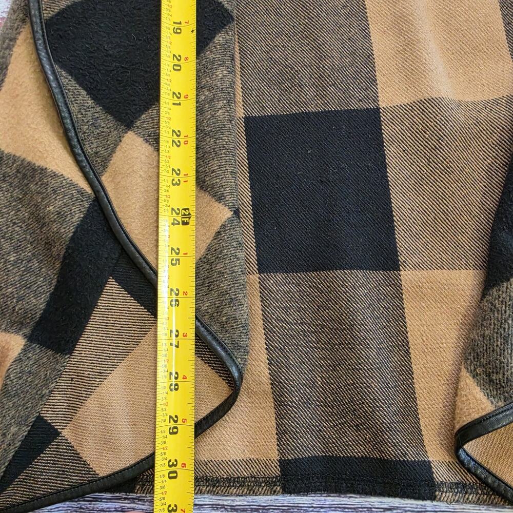 BKE Women's Buffalo Check Open-front Vest Faux Leather Trim Preppy Size XL - Picture 8 of 8